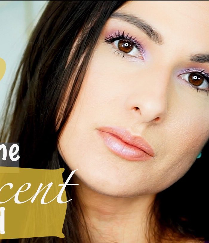 HOLO MAKEUP! IRIDESCENT TREND MAKEUP TUTORIAL! HOW TO USE HOLOGRAPHIC MAKEUP